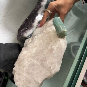 Handheld 16”AQUAMARINE COLLECTION
ROUGH RAW NATURAL CRYSTAL
QUARTZ STONE CLUSTER